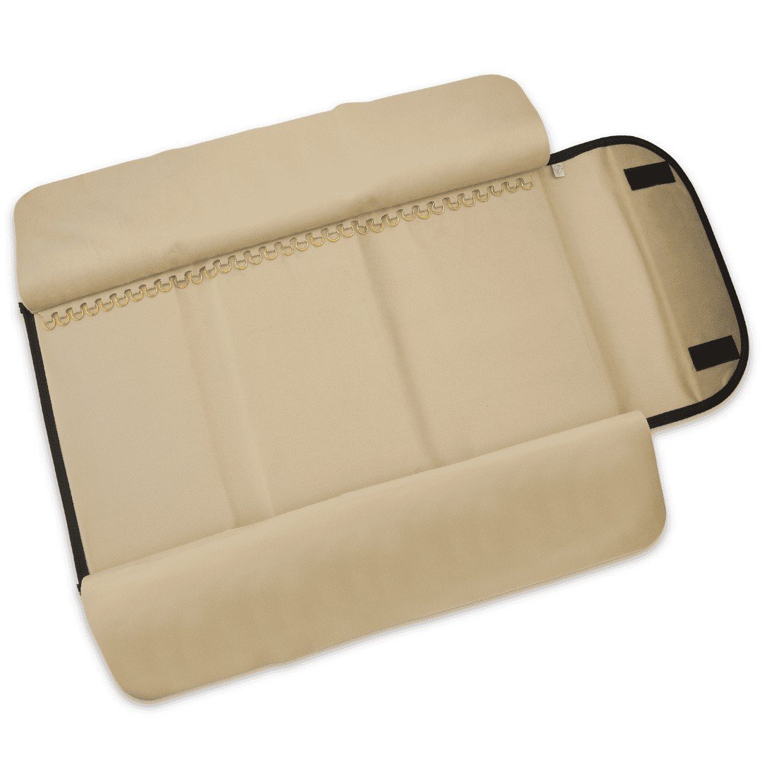 Pasta Mostruário Para Pulseiras - Tamanho 24,5x60,5cm Vinil Preto - Veludo Bege