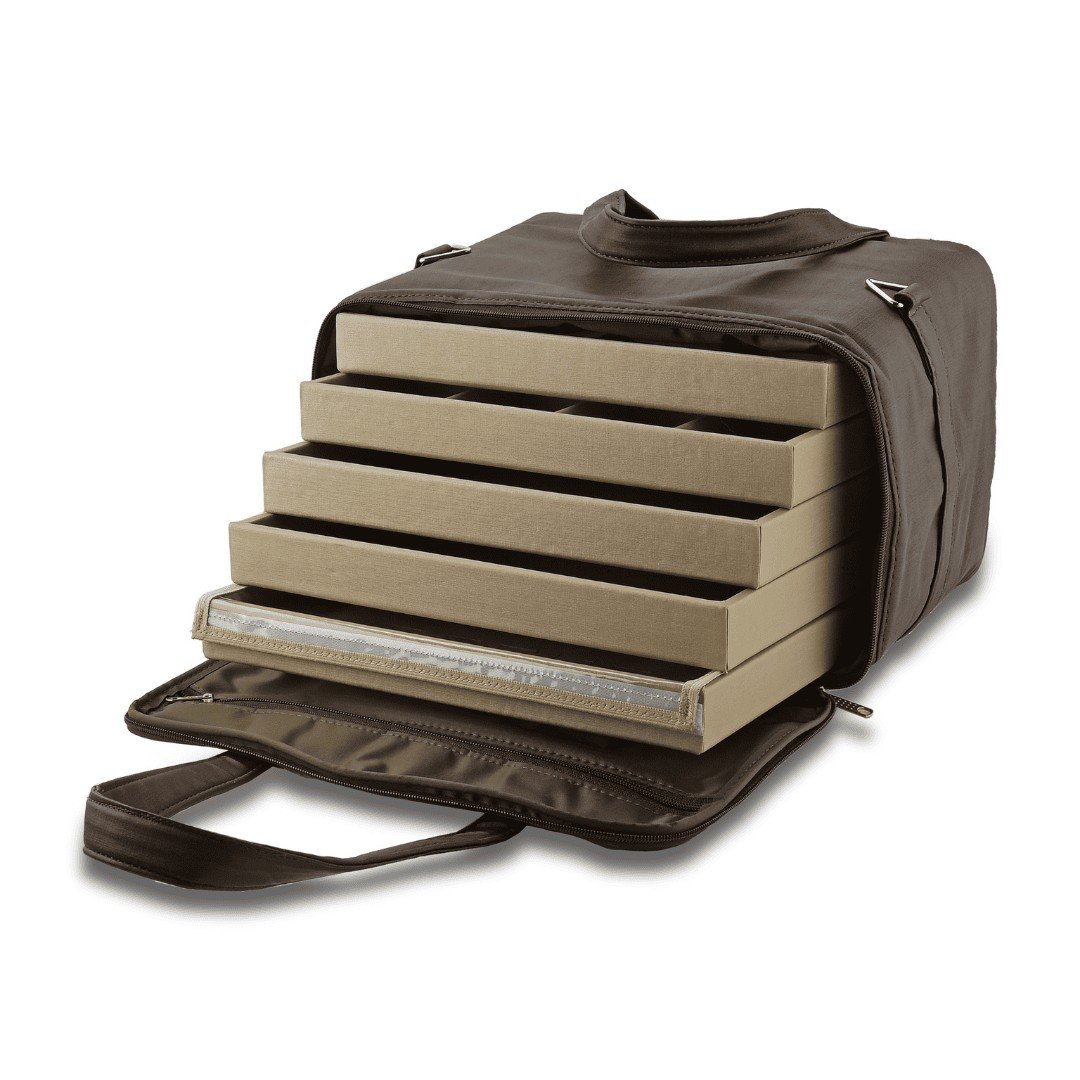 Kit Bandejas Expositoras + Bolsa para Joias - 21,5x29,5x3 cm Bolsa Dunny Coffe - Bandeja Dunny Champagne