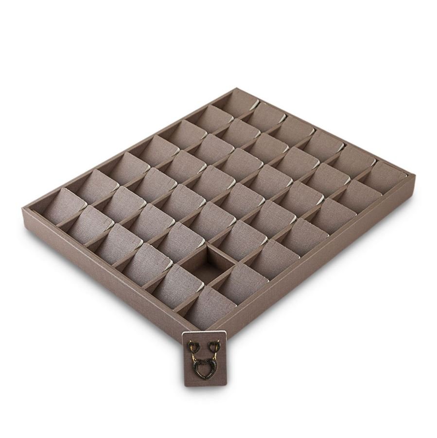 Bandeja Expositora com Cartelas para Joias - 29,5x36,5x3,3. Dunny Capuccino