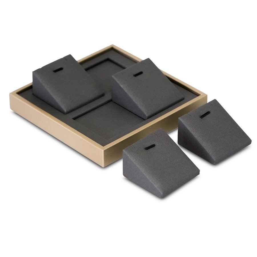 Expositor para 4 Gargantilhas e Pingente Camurça cinza - Dunny dourado