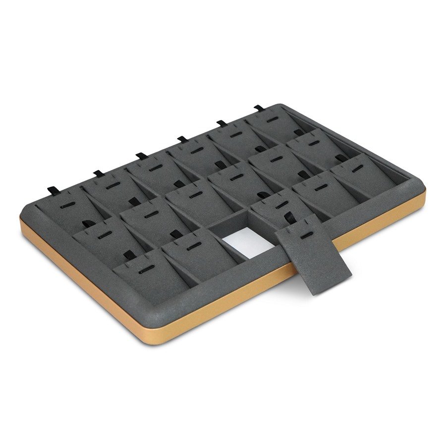 Bandeja Expositora 18 Cartelas para Gargantilhas e Pingentes Camurça cinza - Dunny dourado