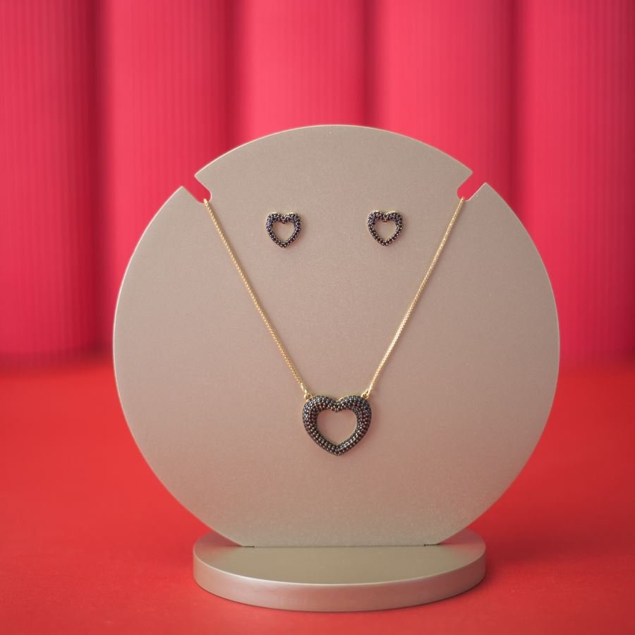 Busto Amadeirado Brinco e Gargantilha 'P' 15x8x14 Champagne