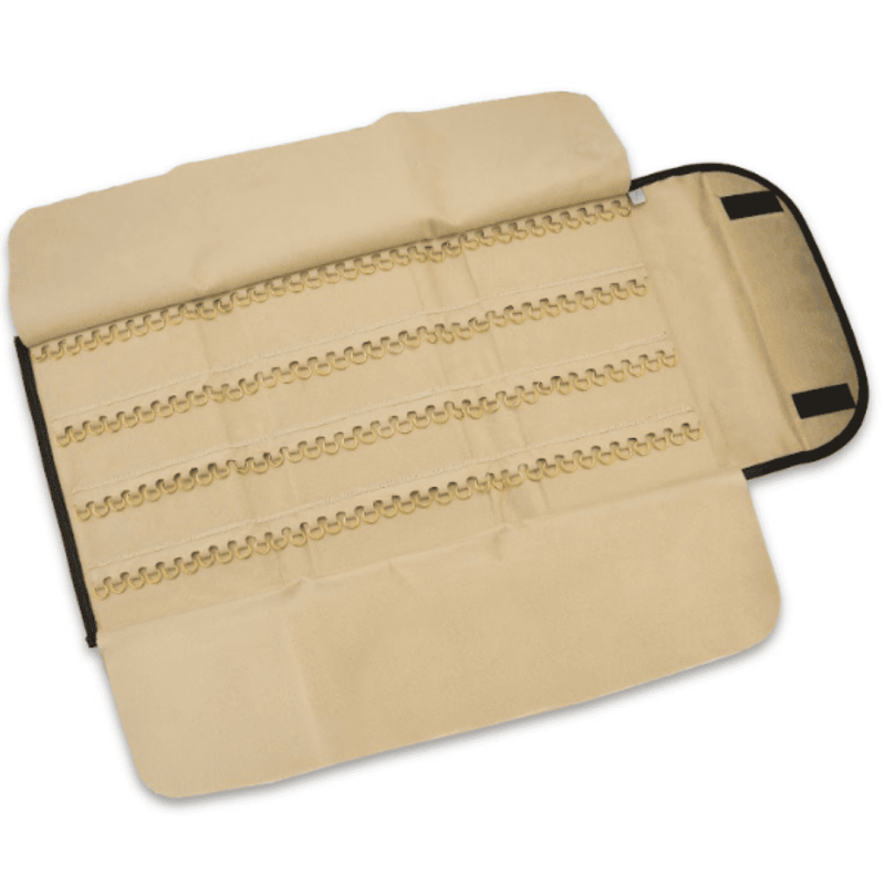 Pasta Mostruário Para Pingente- Média - Com 4 Espaços Dunny Preto - Suede Bege