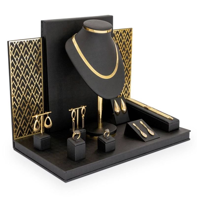 Vitrine Allure Dunny Preto - Dourado Metalizado